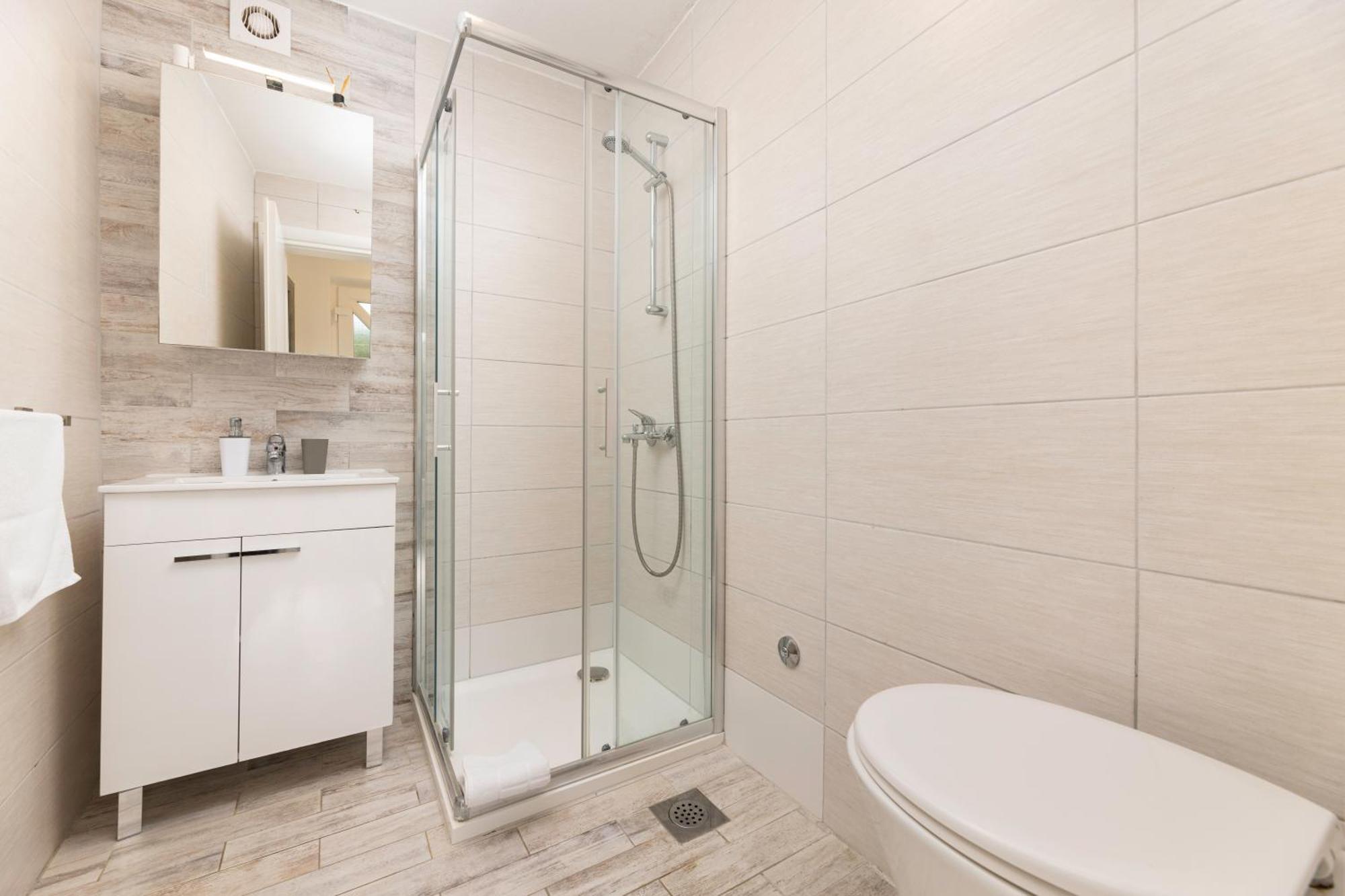 Apartments Lacrima ชิโล ภายนอก รูปภาพ